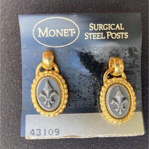 Vintage Monet Gold Tone Fleur De Lis Dangle Earrings 90s Regencycore Feminine